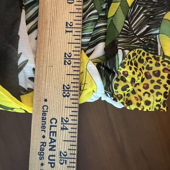 INC International Concepts Jungle Animal safari Tiger Faux Wrap Top Size Small - Picture 11 of 14